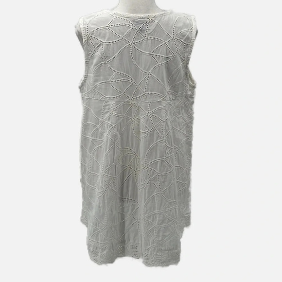 Cabi Gemma Eyelet Lace Sleeveless 100% Cotton Blouse in White - Size Medium - Picture 4 of 7
